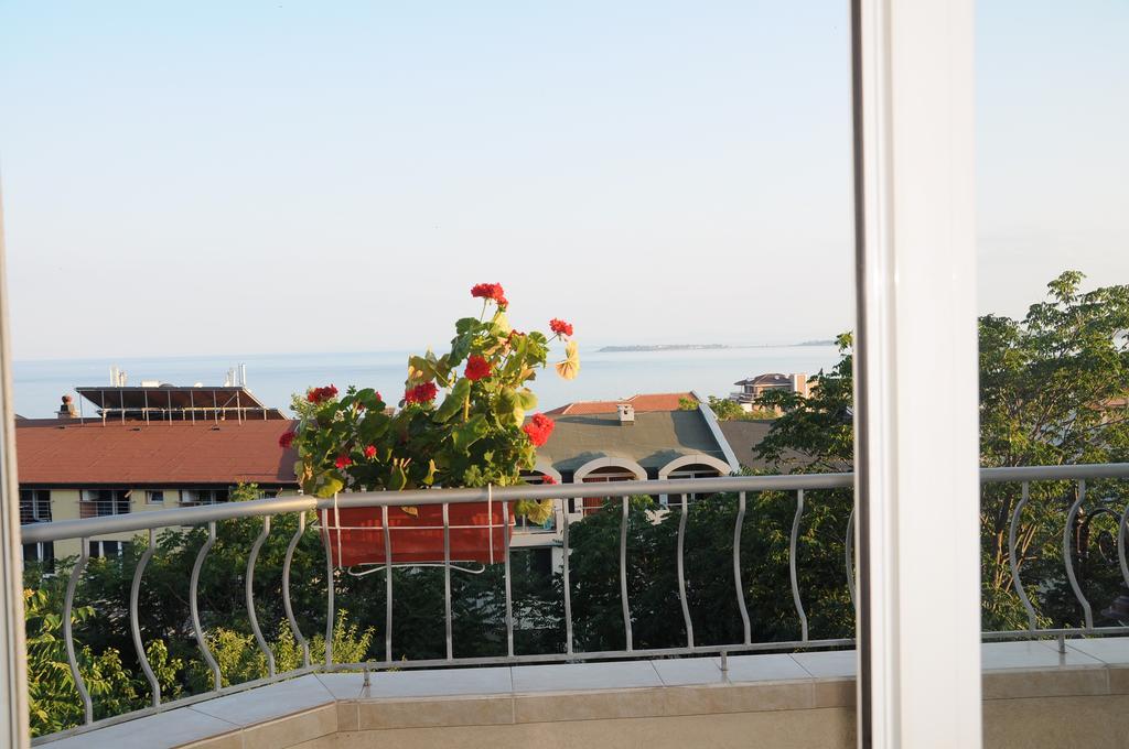 Hotel Babeva Sveti Vlas Exterior foto