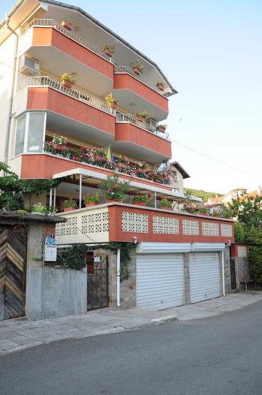Hotel Babeva Sveti Vlas Exterior foto
