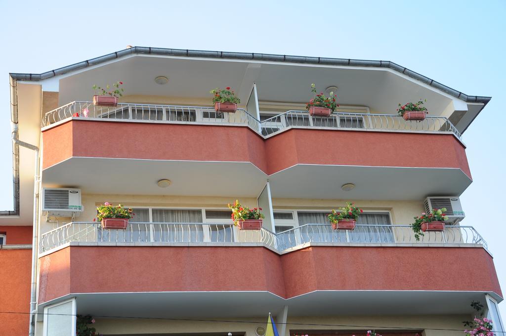 Hotel Babeva Sveti Vlas Exterior foto